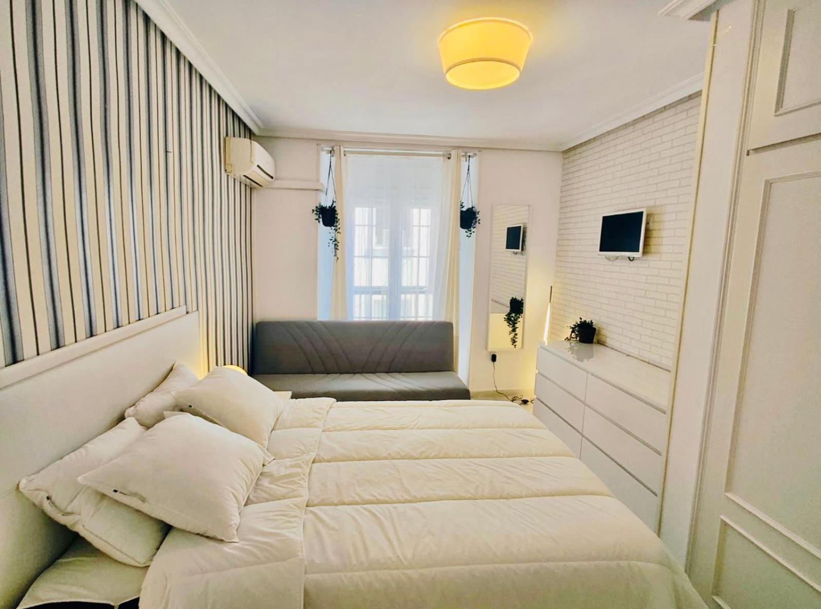 Apartment En Pleno Centro - Especial Grupos O Familias - Gran Via - Callao - Sol - Plaza Espana *