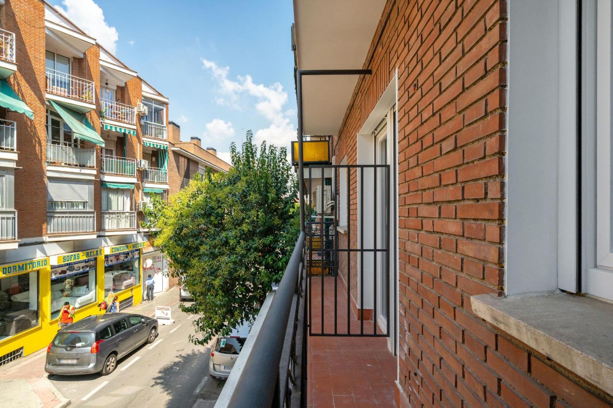 Riverside Con Parking Incluido * Madri