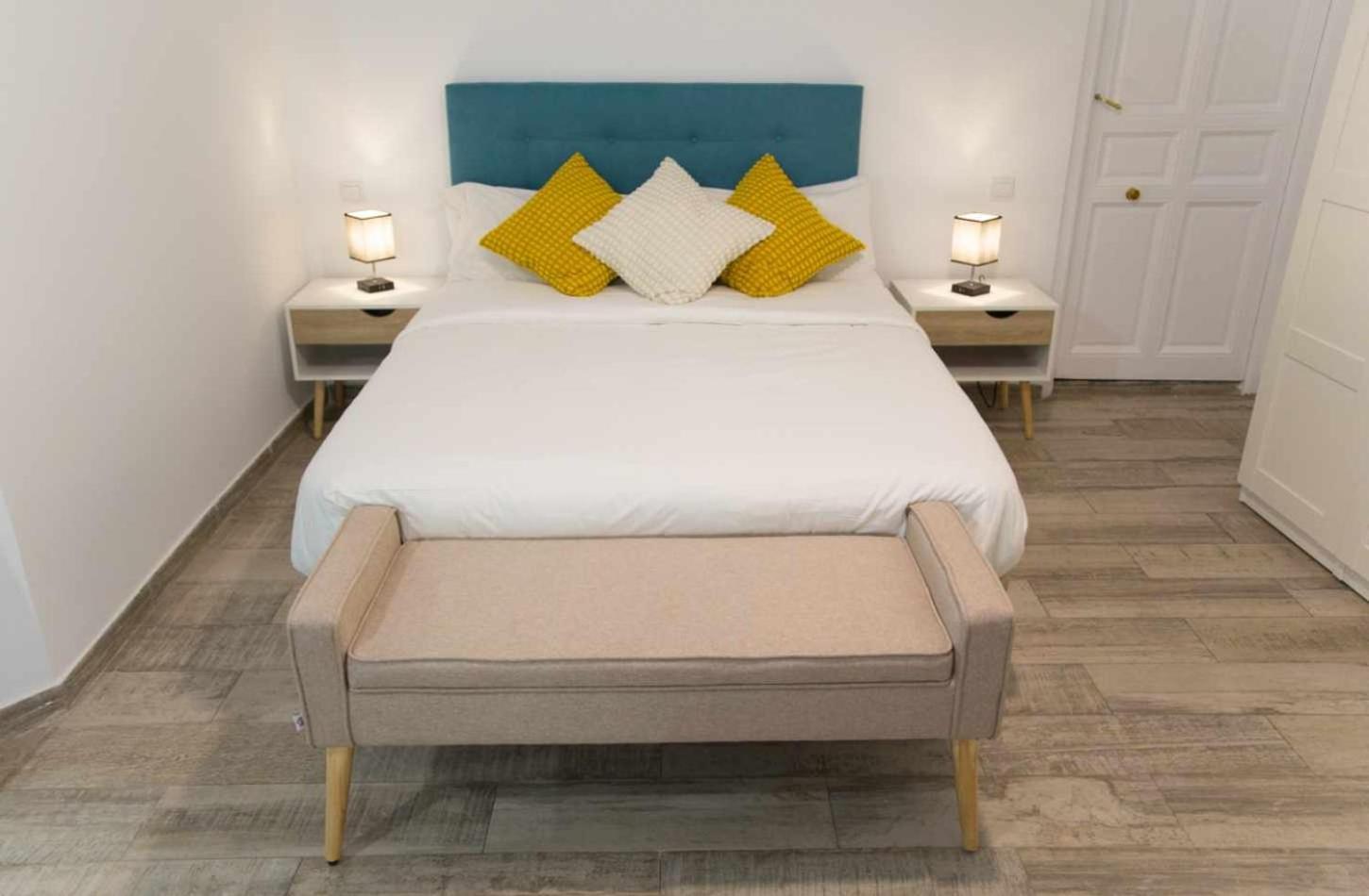Apartamento Lujosa En Cortes *