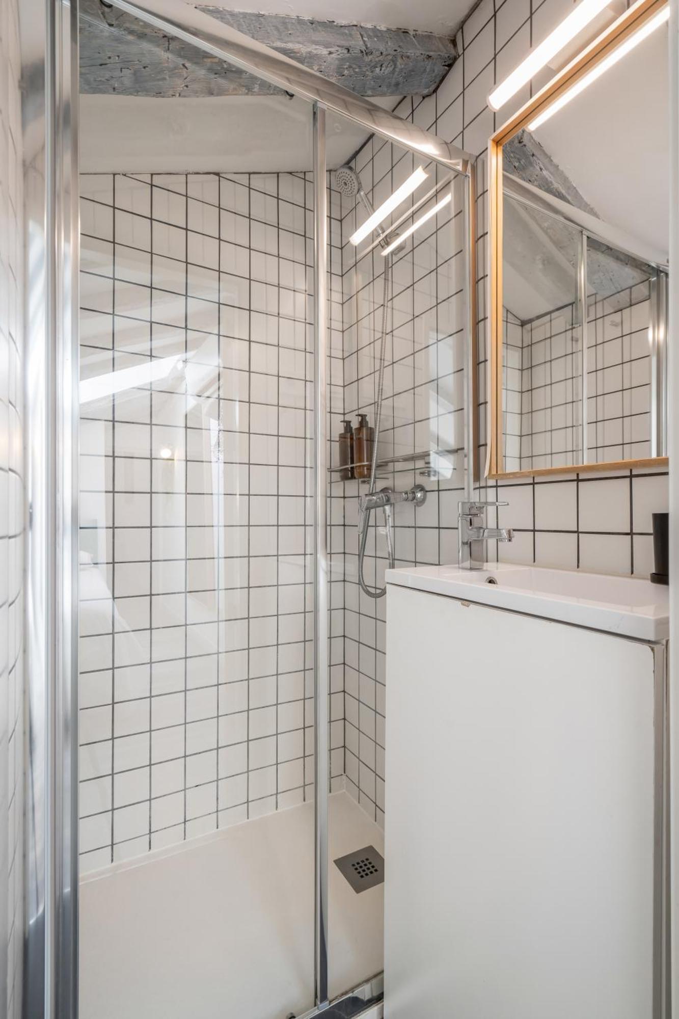 Attic 3bedrms-2baths In Heart Of Malasana Apartamento Madri