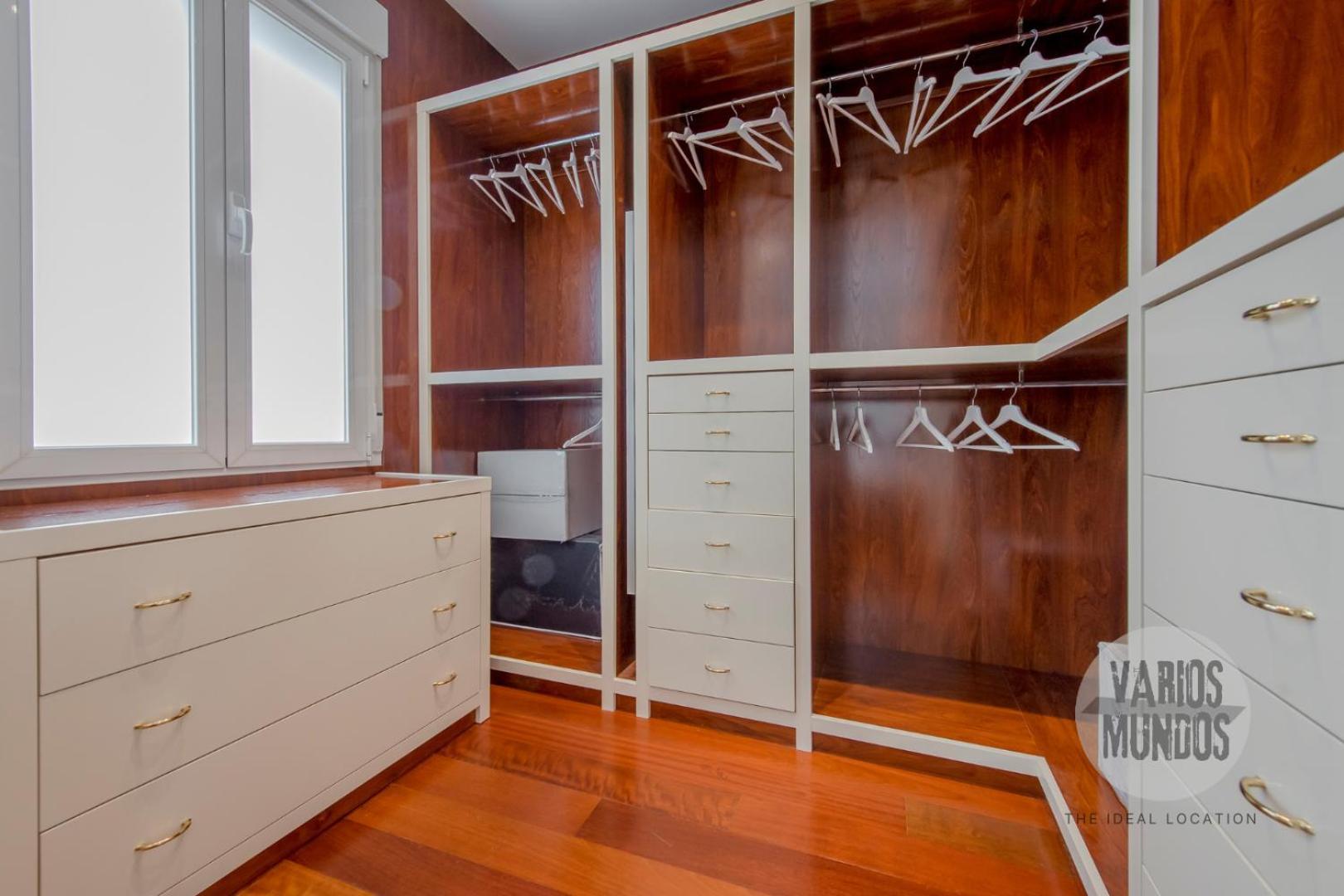 Apartamento Vistas Exclusivas 10 En Duque De Osuna 8 Madri