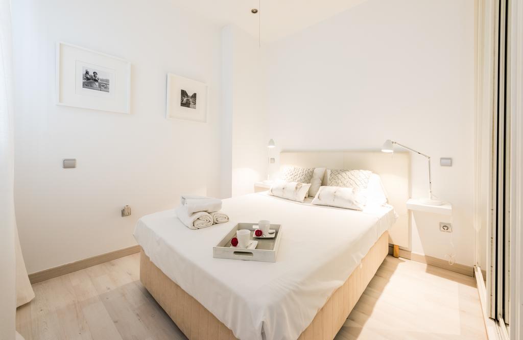 Canal De Isabel Ii Apartment Madrid