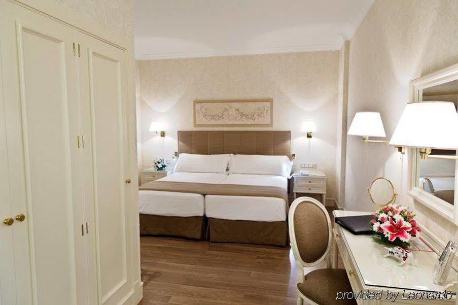 Atlantico 4* Madri