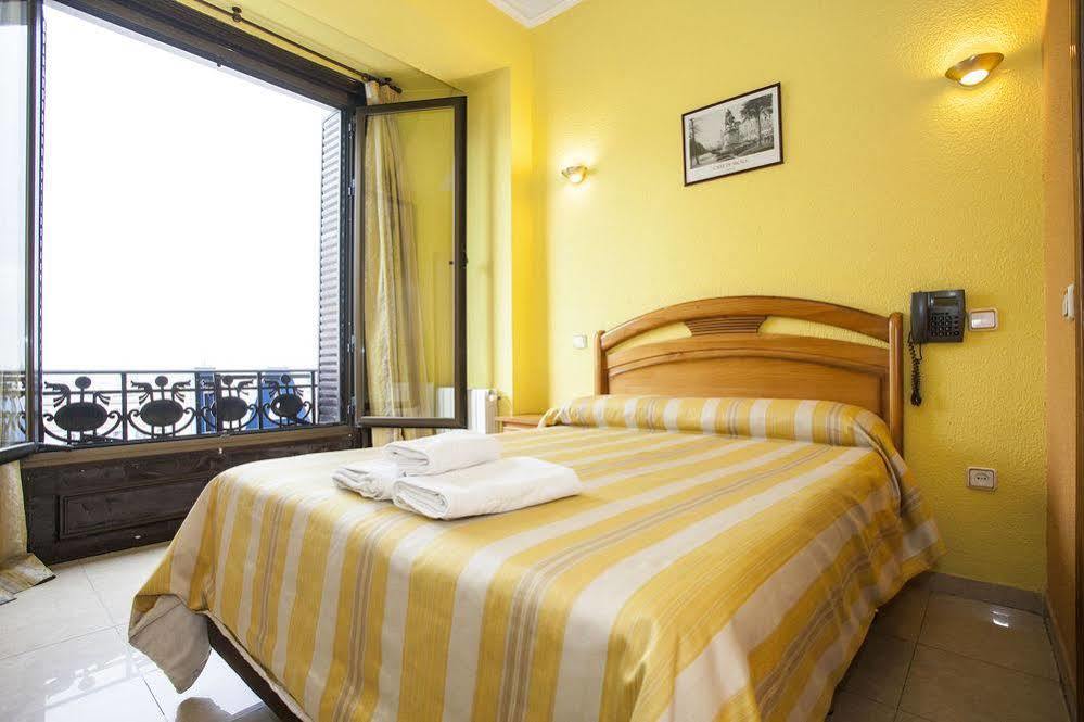 Josefina-gran Via Hostel *