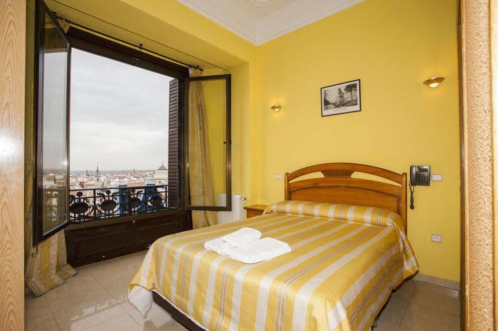 Josefina-gran Via Hostel Madrid