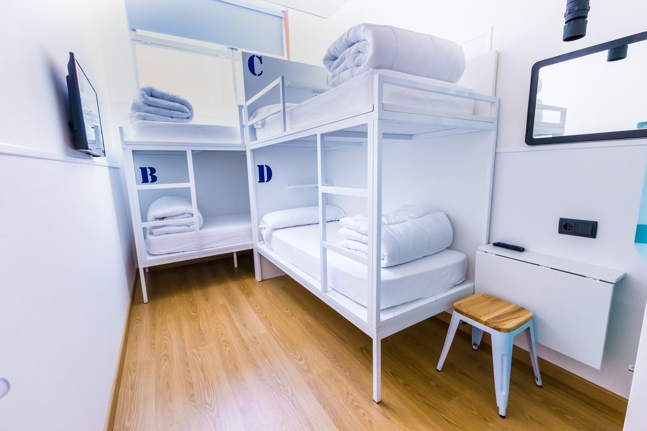 Hostel Far Bernabeu Madrid
