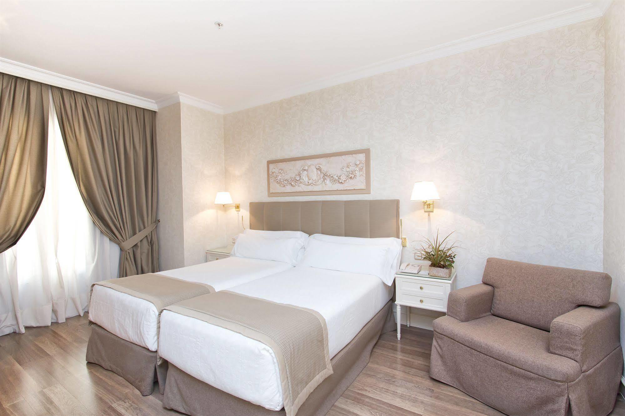 Atlantico 4* Madri
