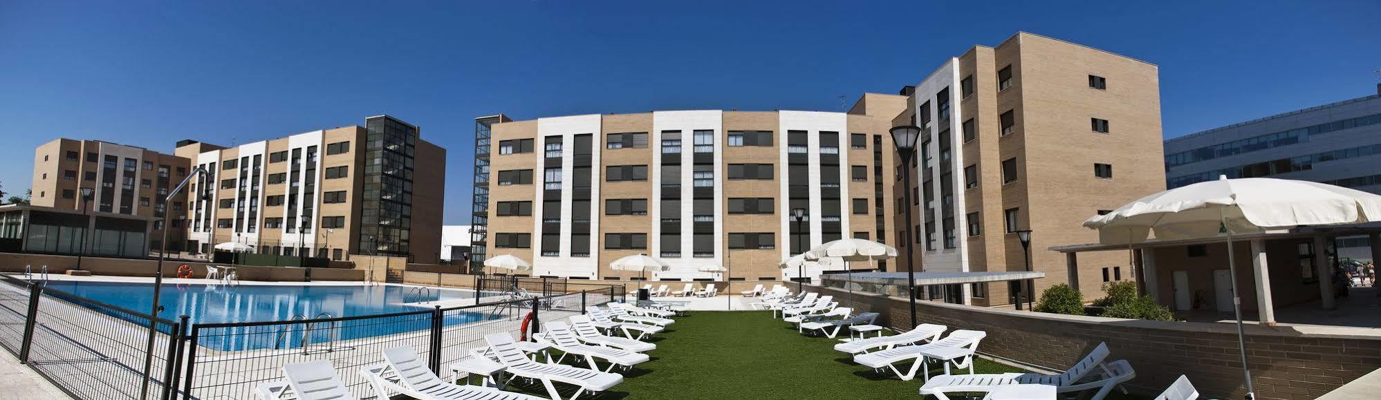Compostela Apartahotel 3*