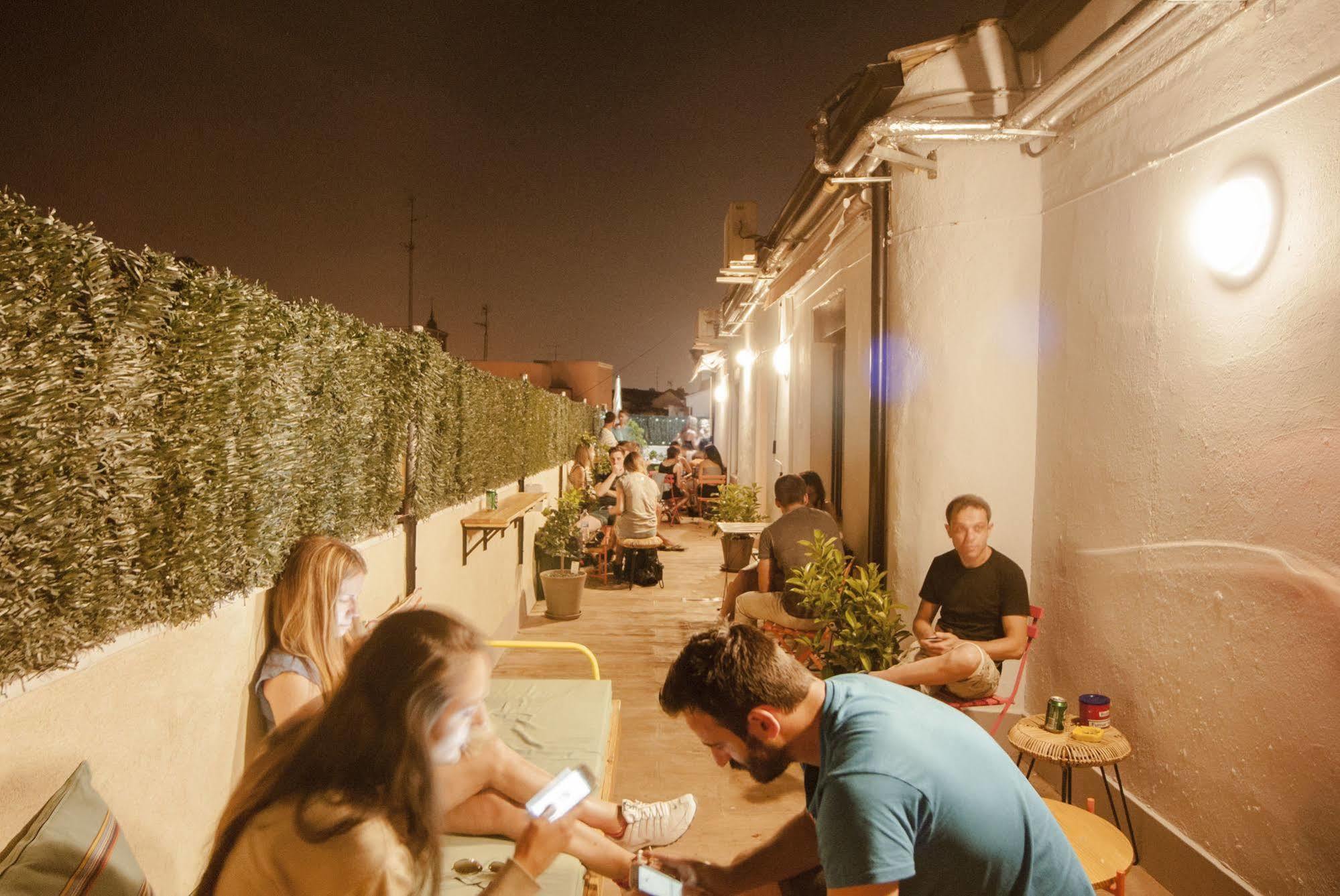 Musas Hostal *