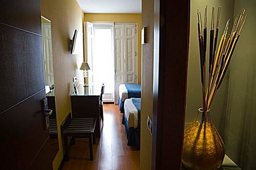 Astoria Pensión 2*