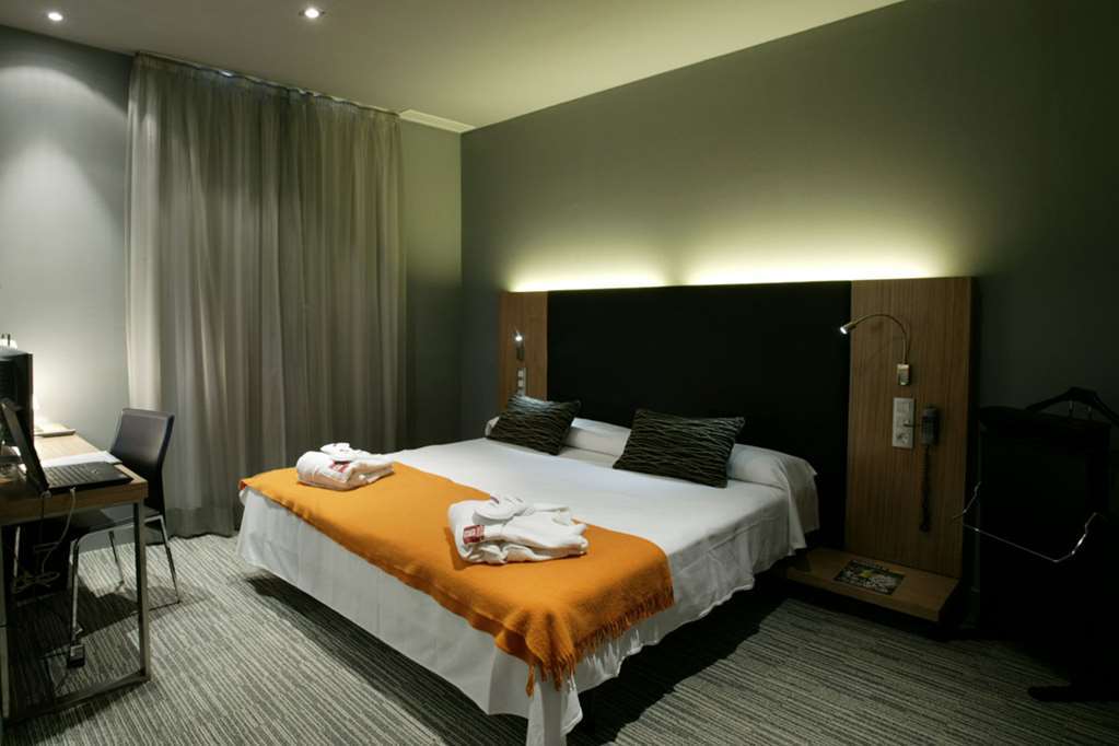 Hotel Petit Palace Tres Cruces