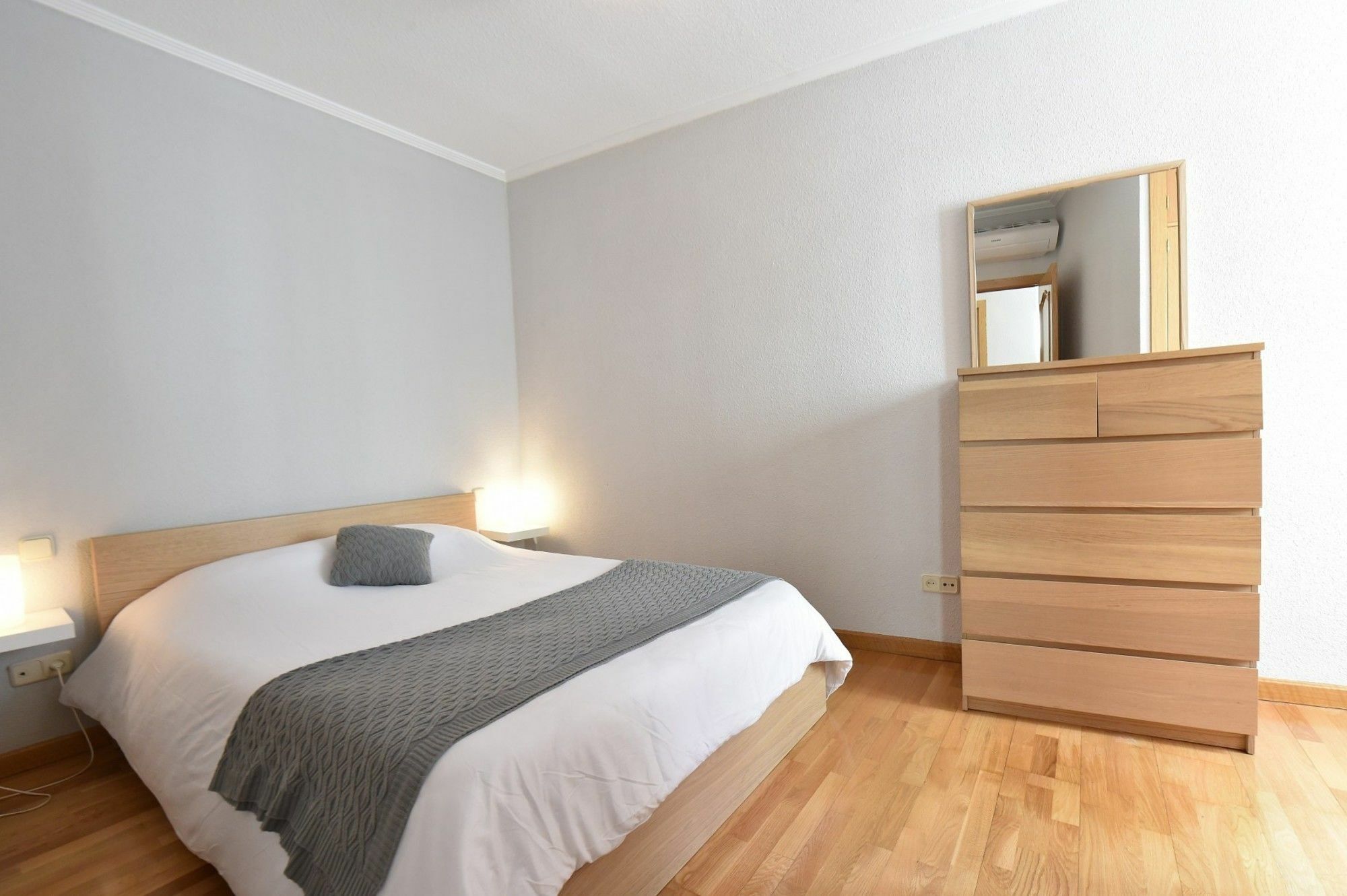 Apartment For Reina Sofia *