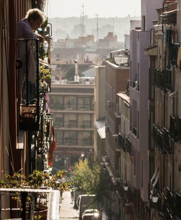Buhardilla En Calle Amparo-lavapies Madrid