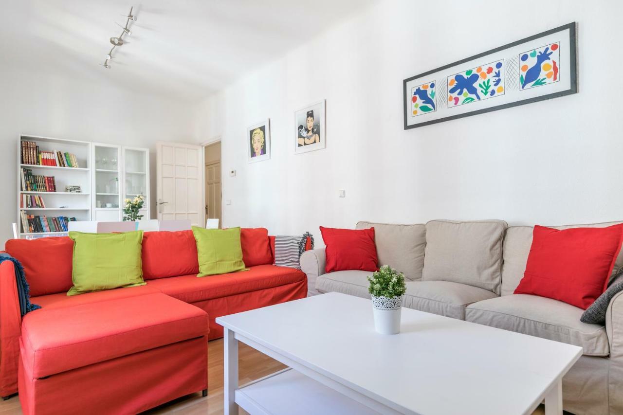 Agradable piso de dos habitaciones en Chamberí Apartamento