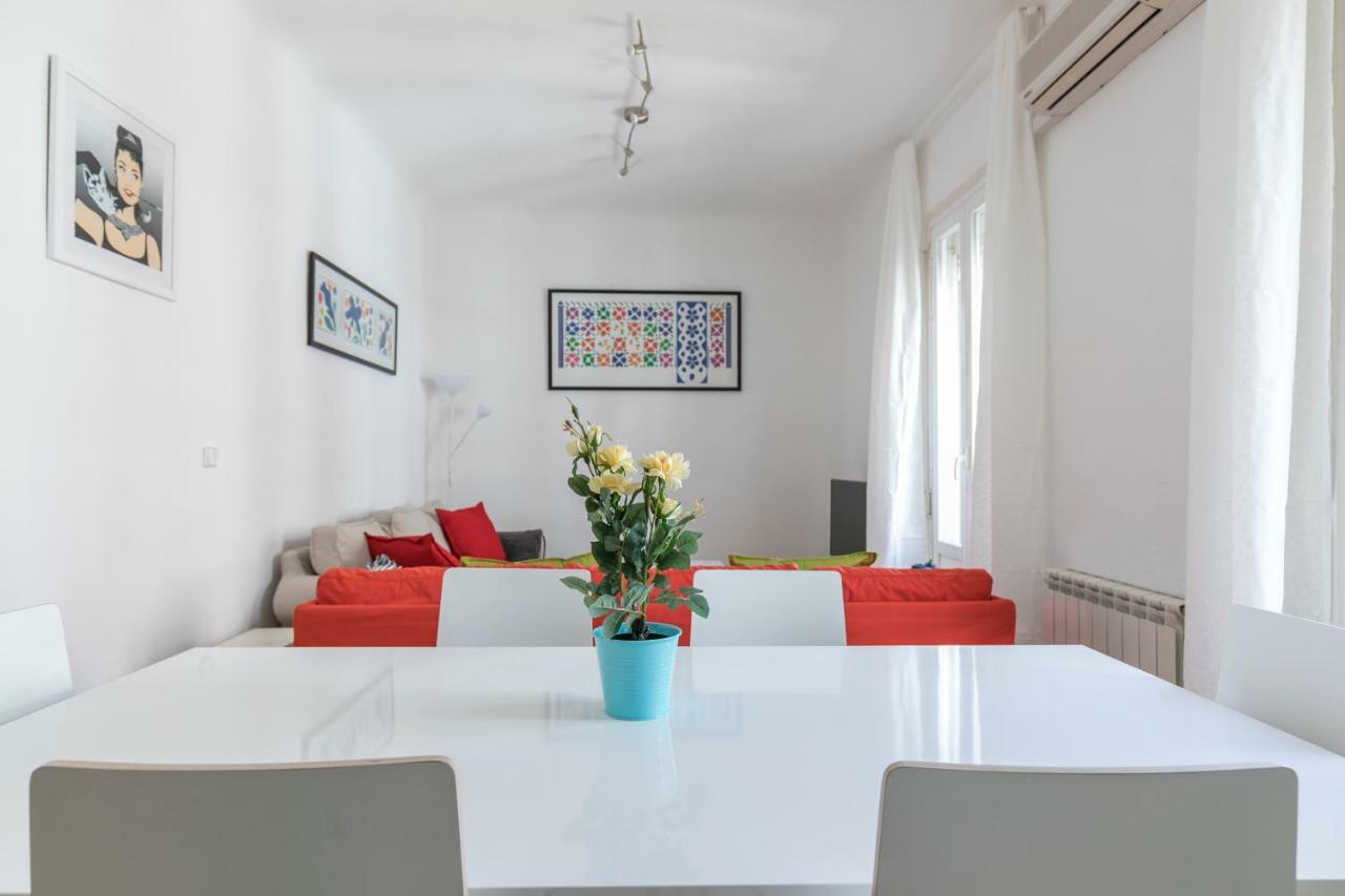 Agradable piso de dos habitaciones en Chamberí Apartamento *