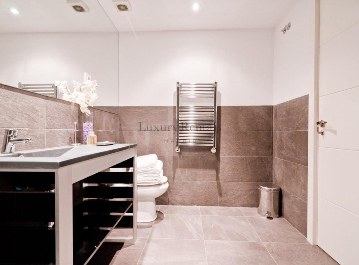 Spacious Temporary In Argueelles Close To Moncloa, Chamberi & Gran Via, Princesa V Apartamento *