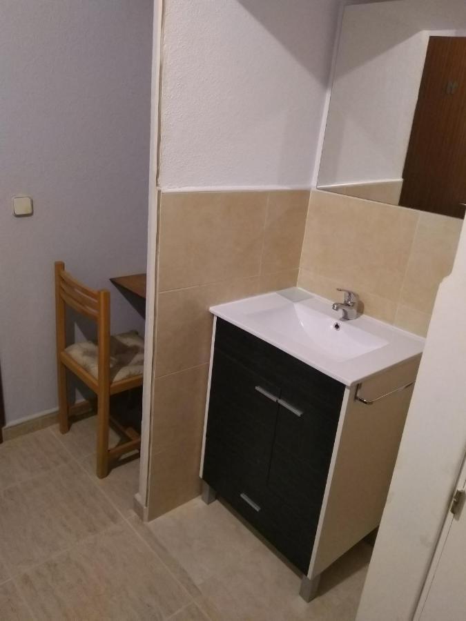 Hostal Temple House *