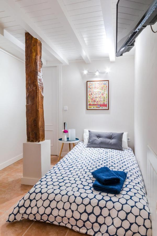Latina Iii Apartment