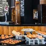 Hotel Madrid Chamartin, Affiliated By Melia