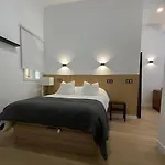 Auditorio/Bernabeu Apartment1