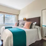 Home Club Torre De Madrid Apartments