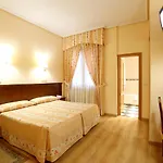 Hostal Silserranos