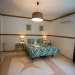 Hostal Escala Suites