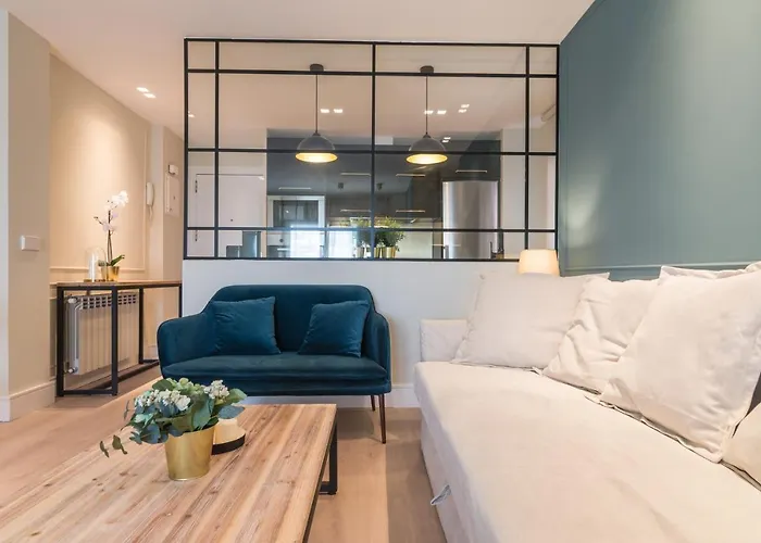 Comfort & Style In Madrid!!! 3Bd 2Bth+Terrace