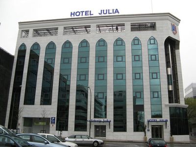 Julia Hotel