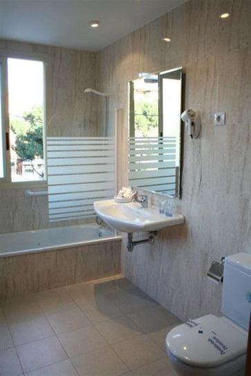 Arturo Soria Centro 4*