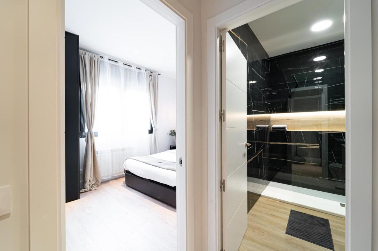 Edsam Black Appartement *
