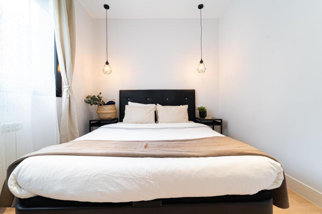 Edsam Black Appartement *
