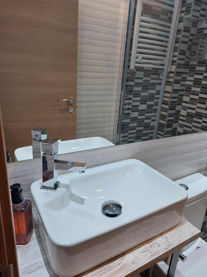 Apartamento Deluxe Barajas Madri