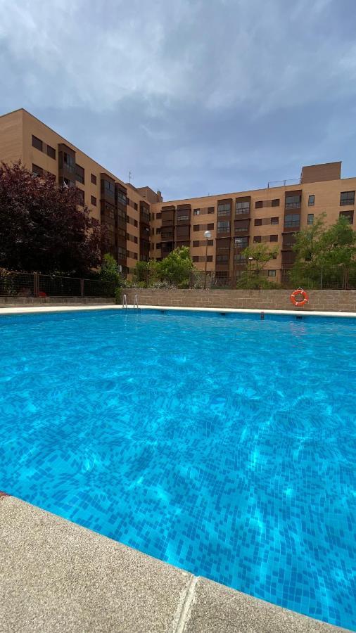 Apartment Deyanira Suite, Aeropuerto, Ifema