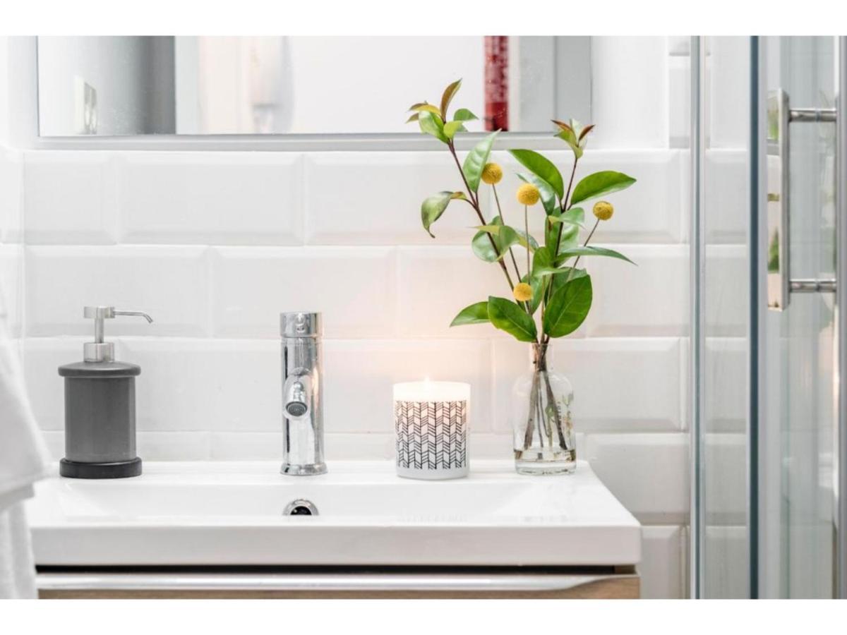 Apartamento Agradable Arturo Soria D1 *