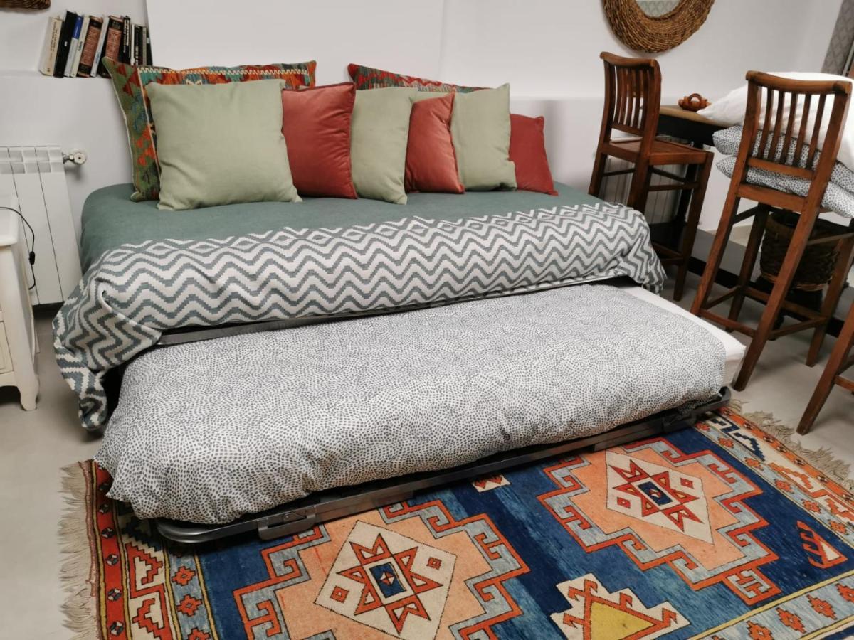 Loft In Beautiful 19th Century House Apartamento Madrid