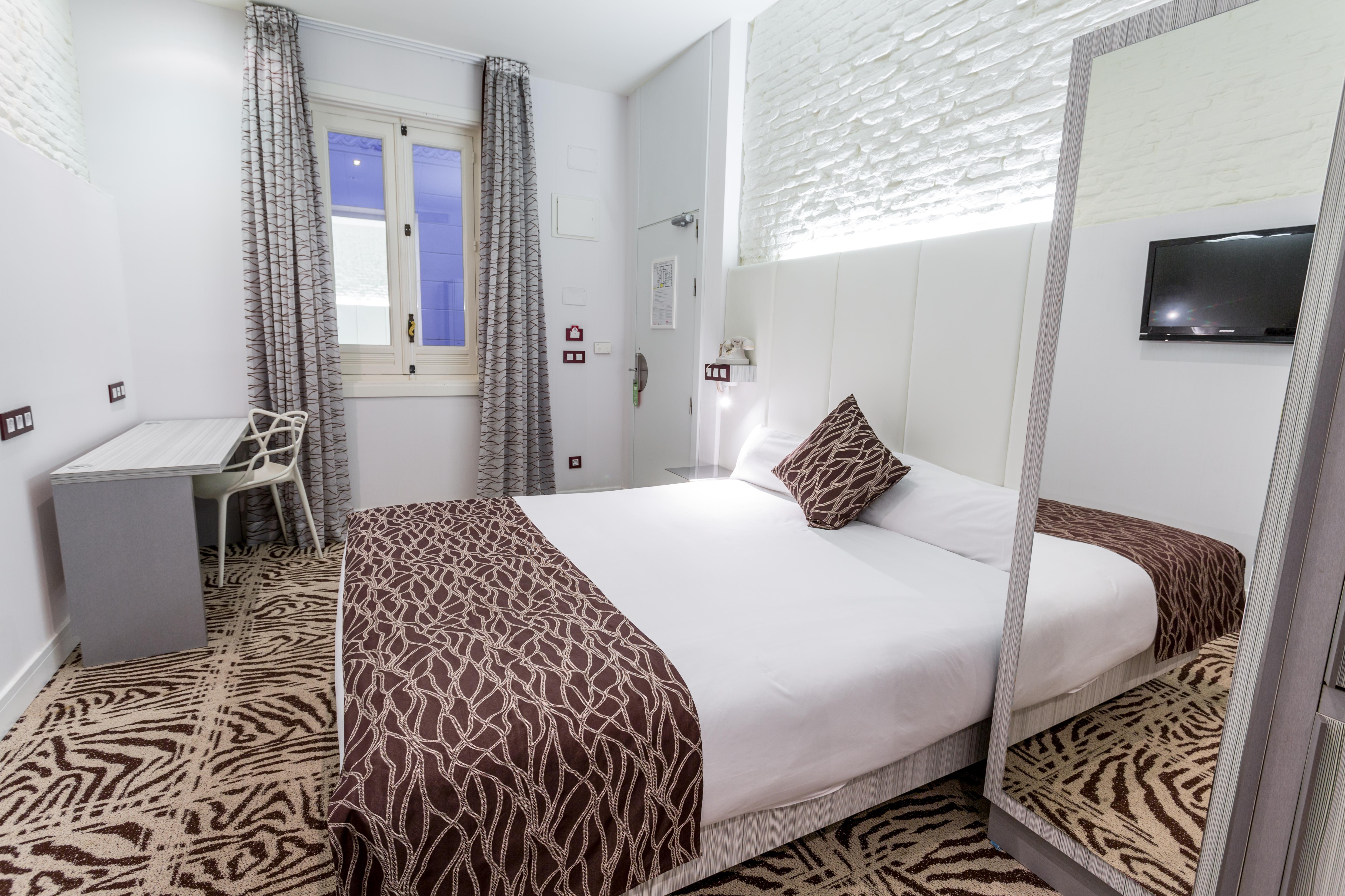Hotel Petit Palace Lealtad Plaza