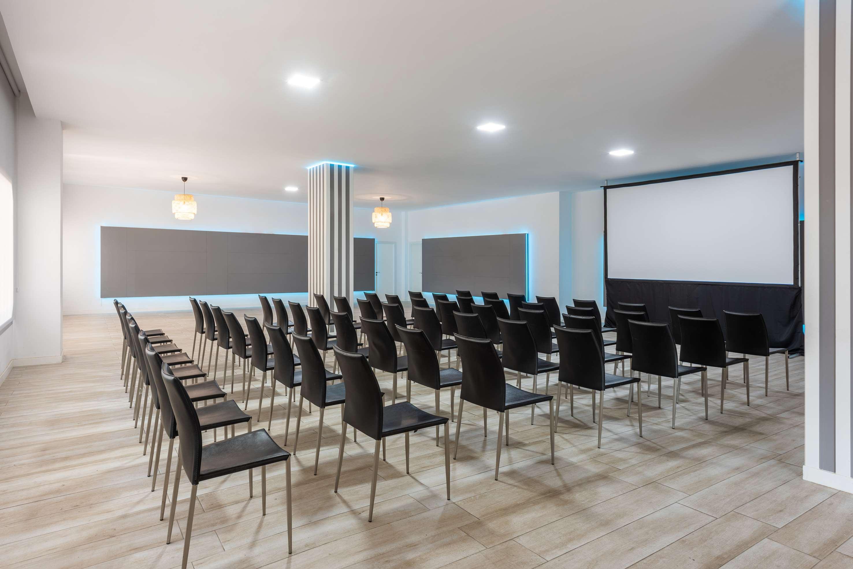 Hotel Chamartin, Affiliated By Melia