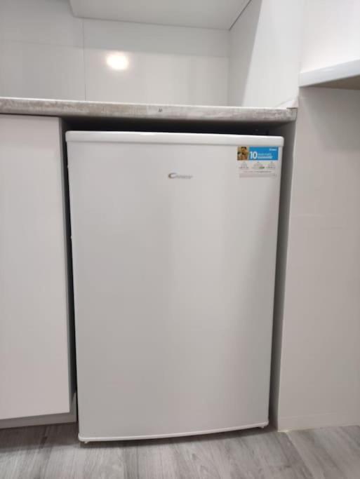 Acogedor Familiar En Area Residencial Appartement Madrid