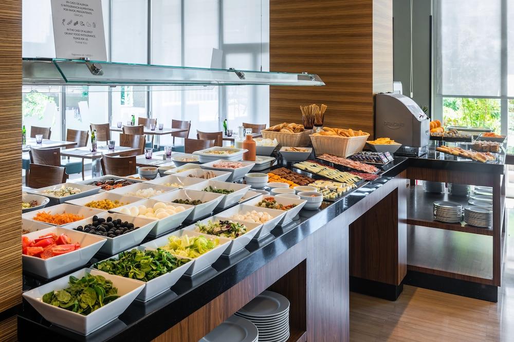 Chamartin, Affiliated By Melia Hotel Madrid