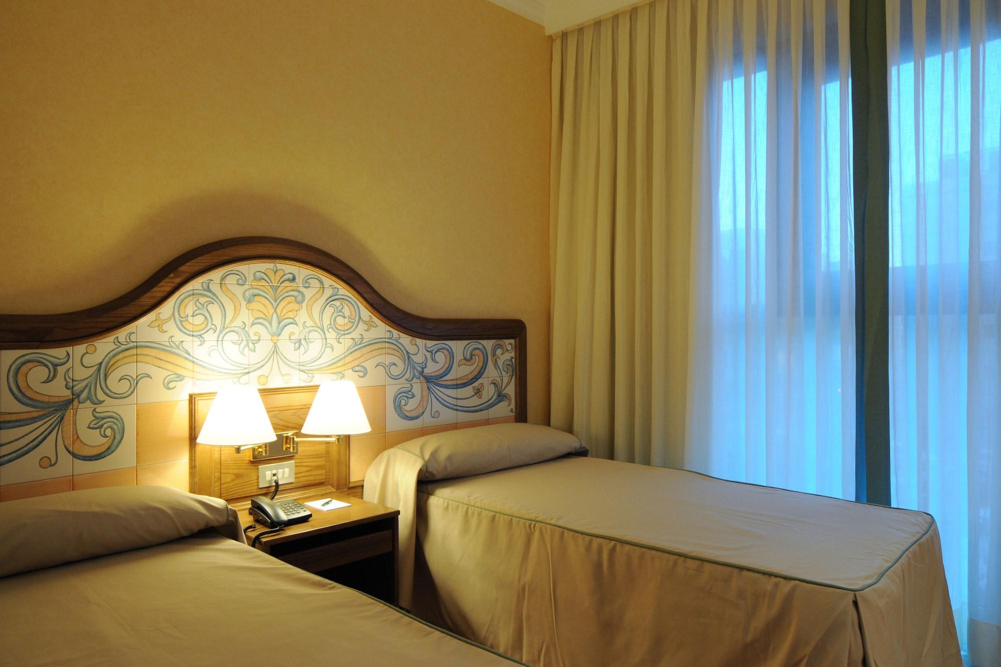 Julia Hotel 2*