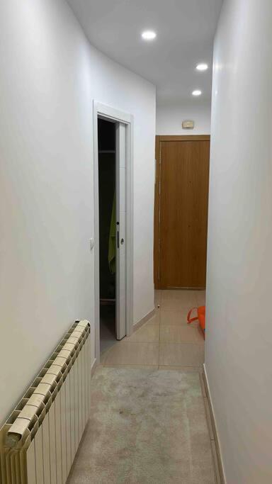 Recien Reformado En Barajas Pueblo Apartamento Madri