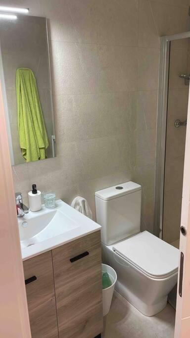 Recien Reformado En Barajas Pueblo Apartamento *