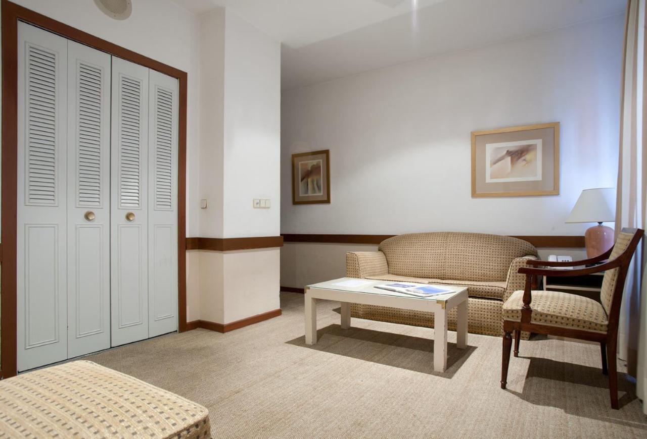 Espahotel Plaza Basilica Aparthotel