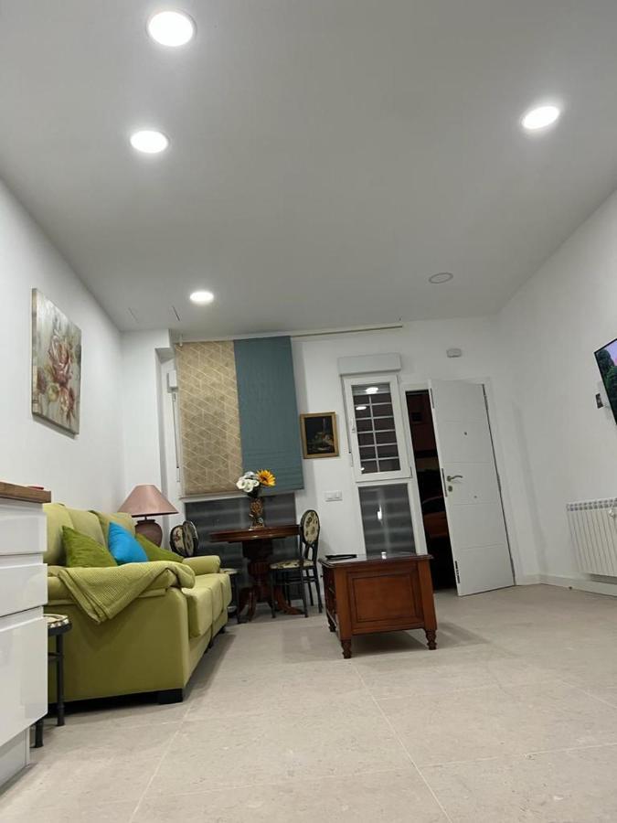 Aparment La Elipa Apartment Madrid
