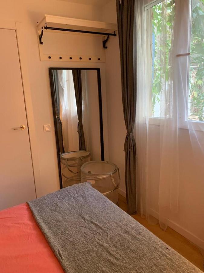 Con Entrada Independiente Cerca A Ifema Y Aeropuerto Apartamento *