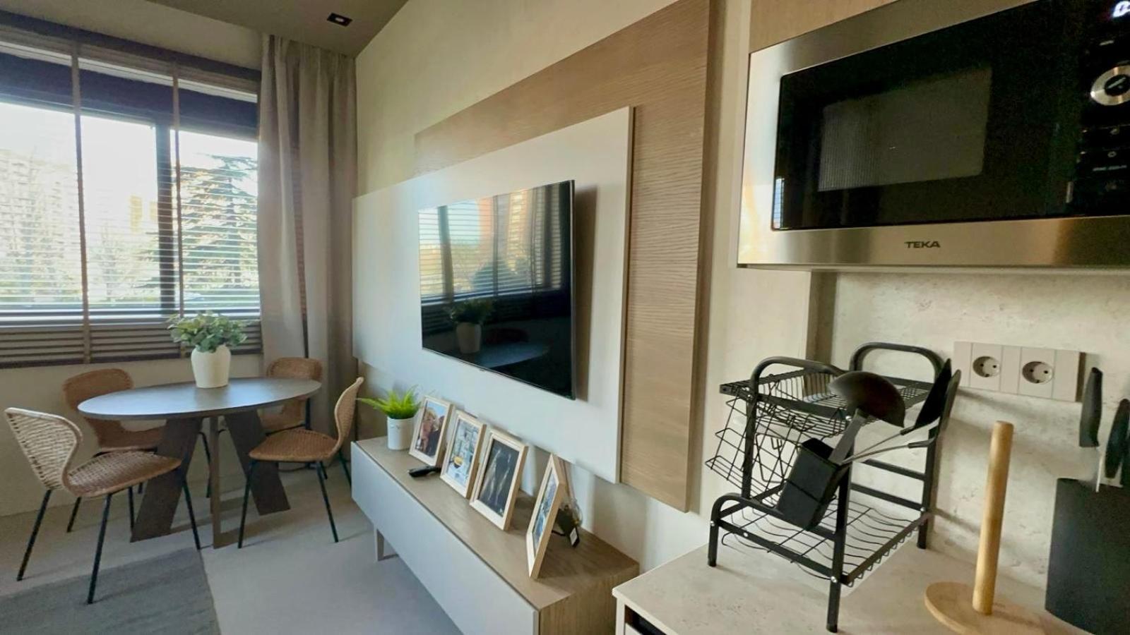 Appartamento Arturo Soria Apartamento De Lujo A Estrenar
