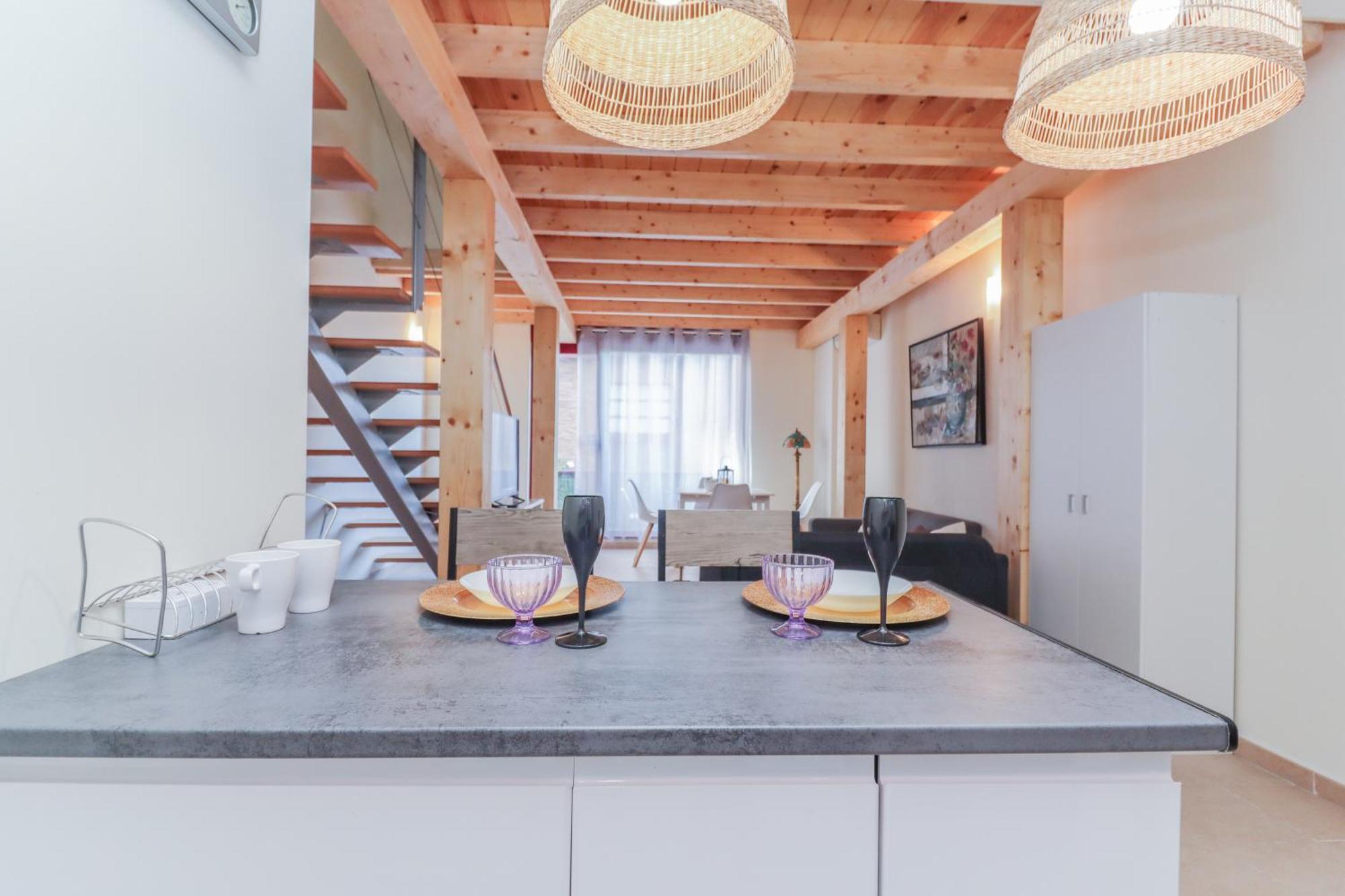 Bright Duplex For Families-vicalv *