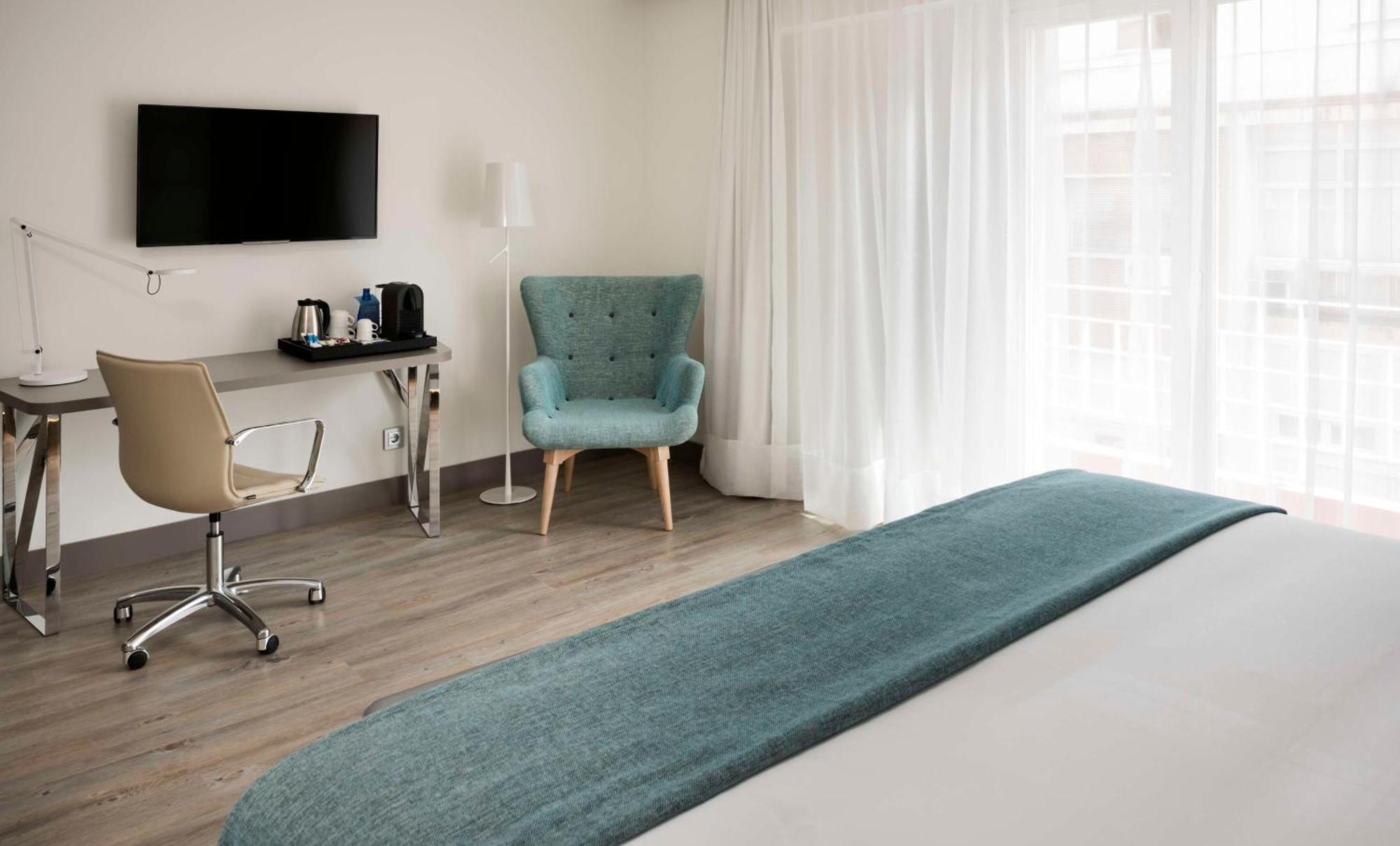 Hotel Nh Zurbano