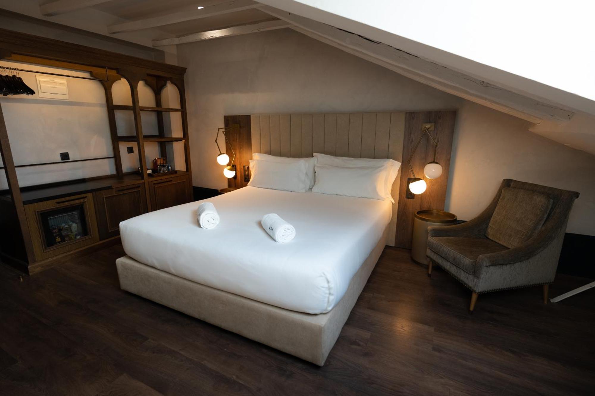 Icon Wipton Hotel 4*